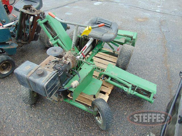 Walk-behind self-propelled reel mower,_1.jpg